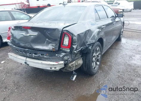 2016 Chrysler 300 300S z USA, uszkodzony, nr VIN 2C3CCAGG2GH142583